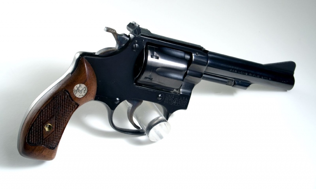 How To Ensure Safety Storage Options For Guns In Your Home