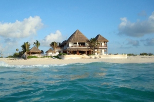 Check Out At Riviera Maya Beach House To Enjoy Vacations