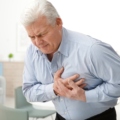6 Heart Disease Warning Signs People Ignore Until It's Too Late