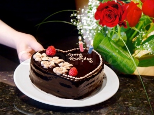 Cakes & Flowers