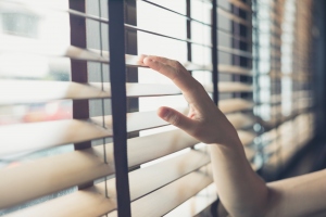 Warped Wooden Window Blinds – Here’s How to Fix Them