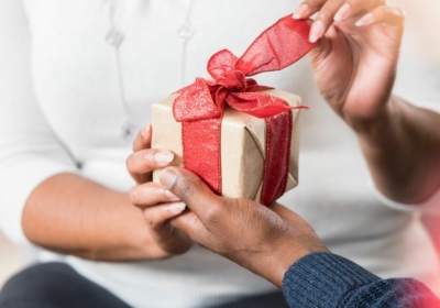 Top 7 Gifts For Your Wife’s Birthday