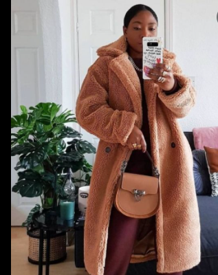 How to Choose and What to Wear With A Colored Fur Coat?